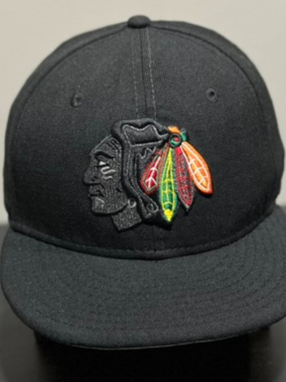 New Era 59Fifty Chicago Blackhawks Fitted Cap Black Tonal Size 7 5/8